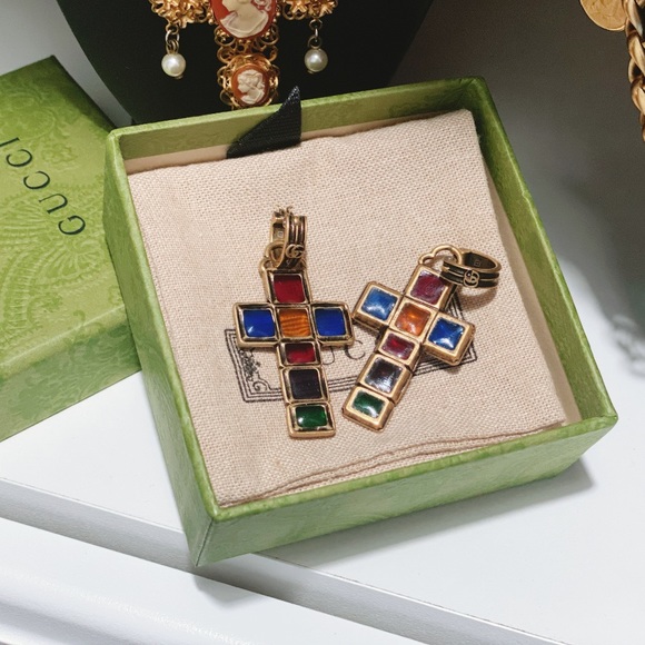 GUCCI Enamel Cross Earrings - Picture 3 of 4
